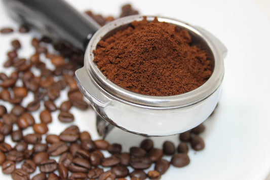 Guide to Common Coffee Roasts and Grinds
